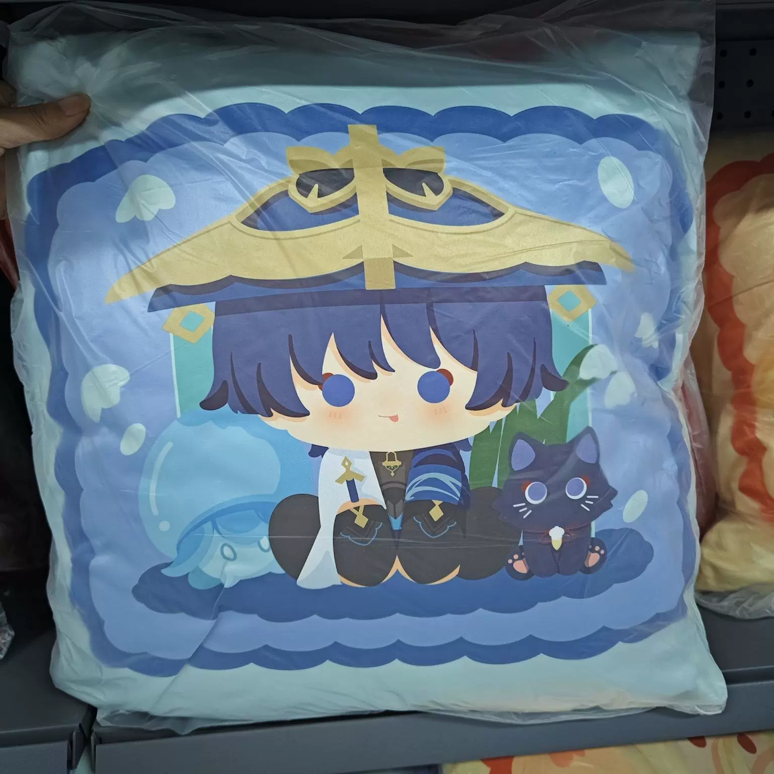 Genshin Impact Furina Scaramou - Throw Pillow recensie en prijs